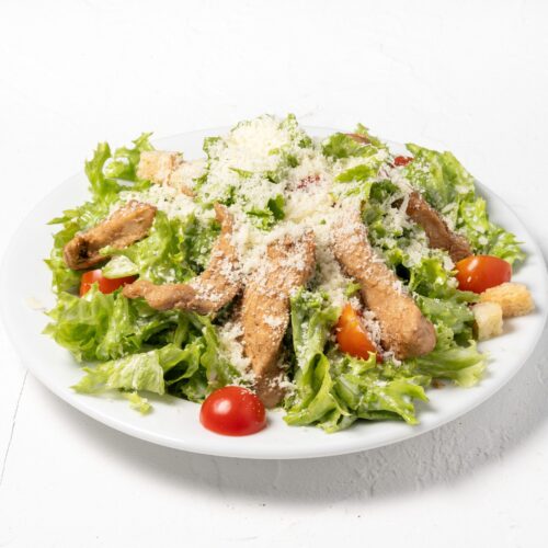 Салат Цезарь с курицей